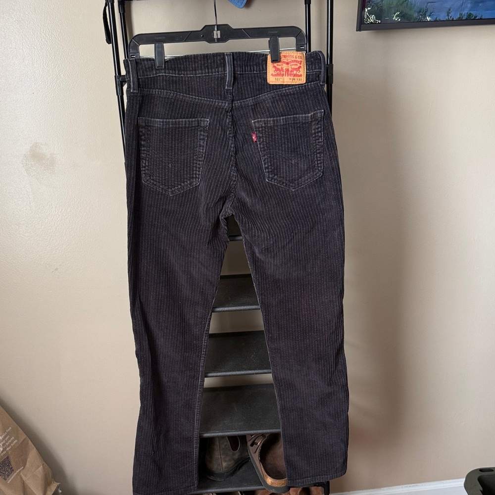 Levi's Men's Black Corduroy Straight-Leg Pants